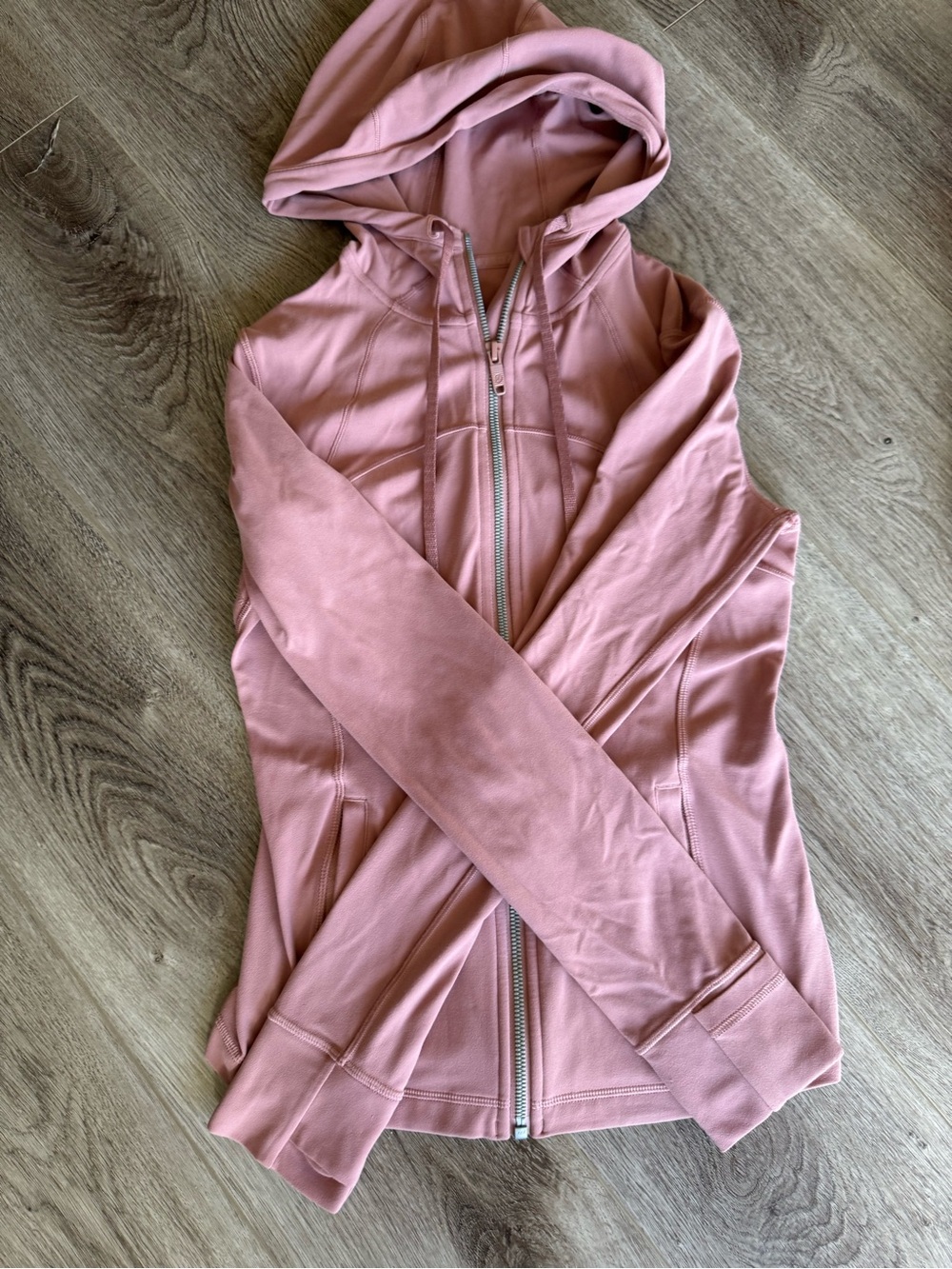 Lululemon define jacket. Hooded Nulu. Dark pink